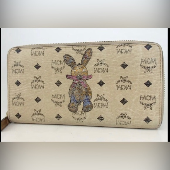 MCM Visetos Rabbit Zip Around Long Wallet Pink Interior EUC Canvas HOST PICK 🐰 - Picture 5 of 12
